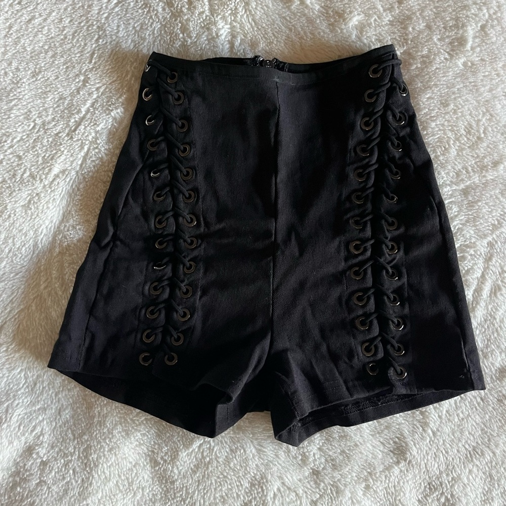 SHEIN Black Lace-Up High Waist Shorts